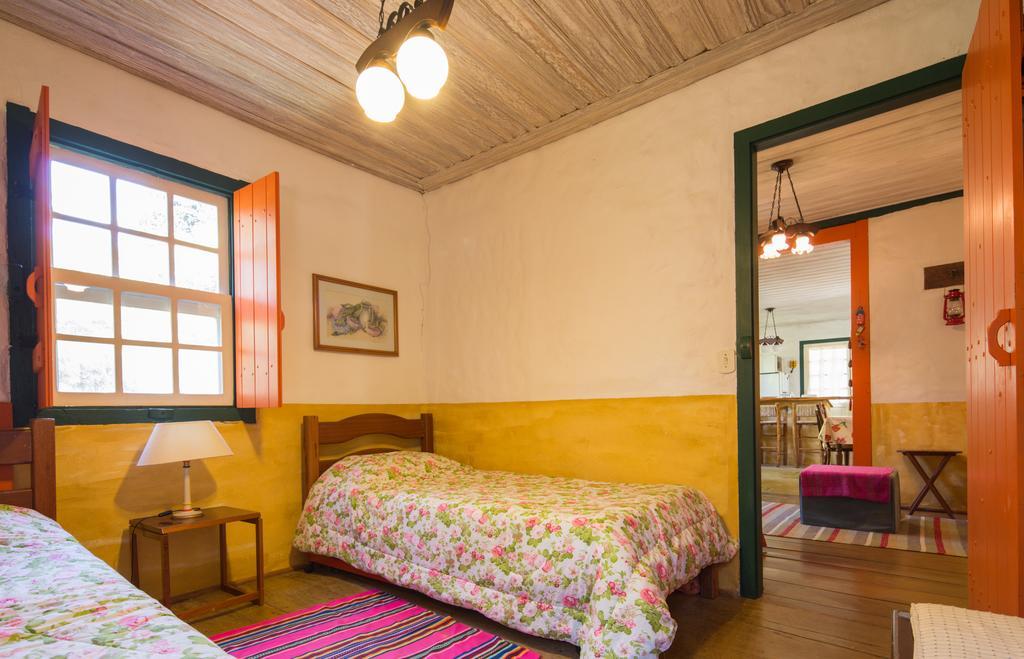 Pousada Chales Da Casa Centenaria Santo Antonio do Pinhal Luaran gambar