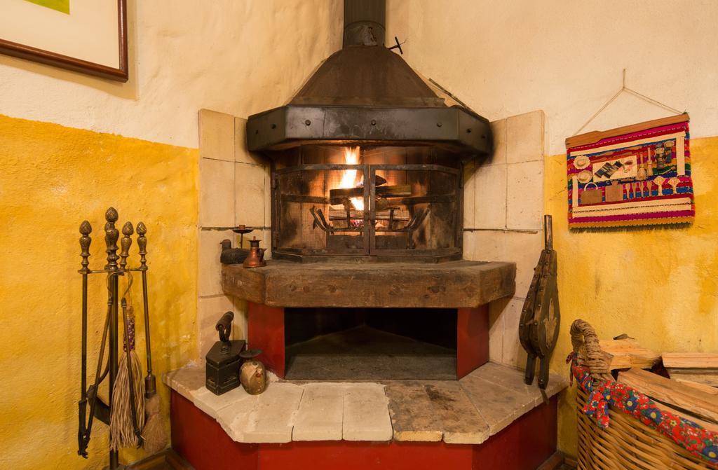 Pousada Chales Da Casa Centenaria Santo Antonio do Pinhal Luaran gambar