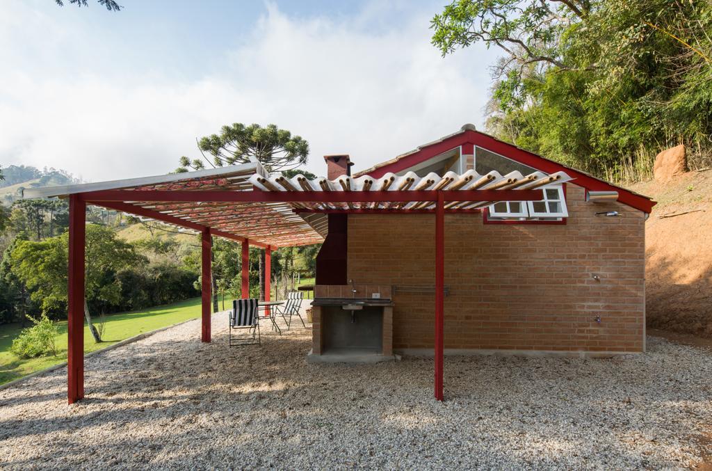 Pousada Chales Da Casa Centenaria Santo Antonio do Pinhal Luaran gambar